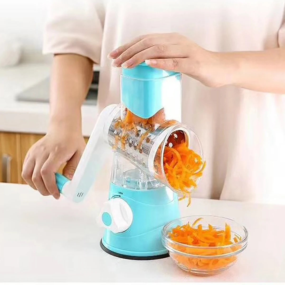 Multifunctional Vegetable Slicer Shredder Cutter